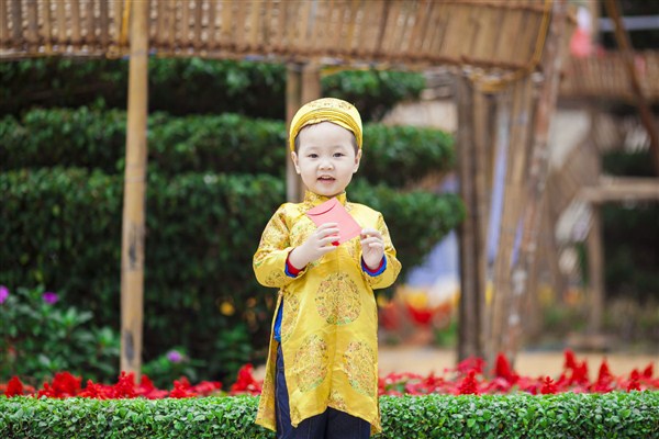 Mua áo dài cho bé tại Yên Bái