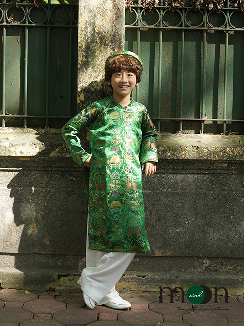 Áo dài gấm Thượng Hải cho bé trai