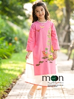 Moon Xinh giới thiệu áo dài Tết cho bé gái