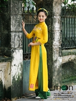 Một nét duyên ngầm người phụ nữ Việt trong tà áo dài Việt Nam