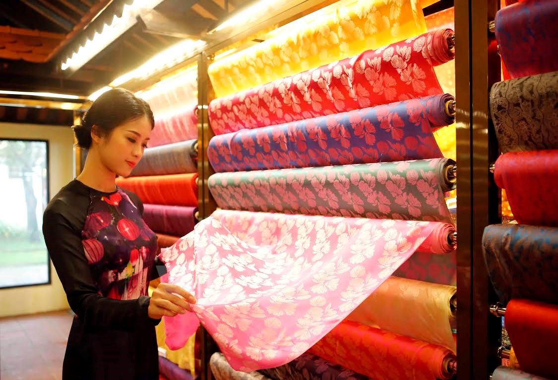 Làng nghề dệt lụa truyền thống Vạn Phúc Hà Đông